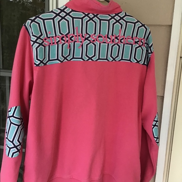 Top Simply Southern Women’s large pink & aqua sweatshirt zip front EUC - Picture 8 of 12